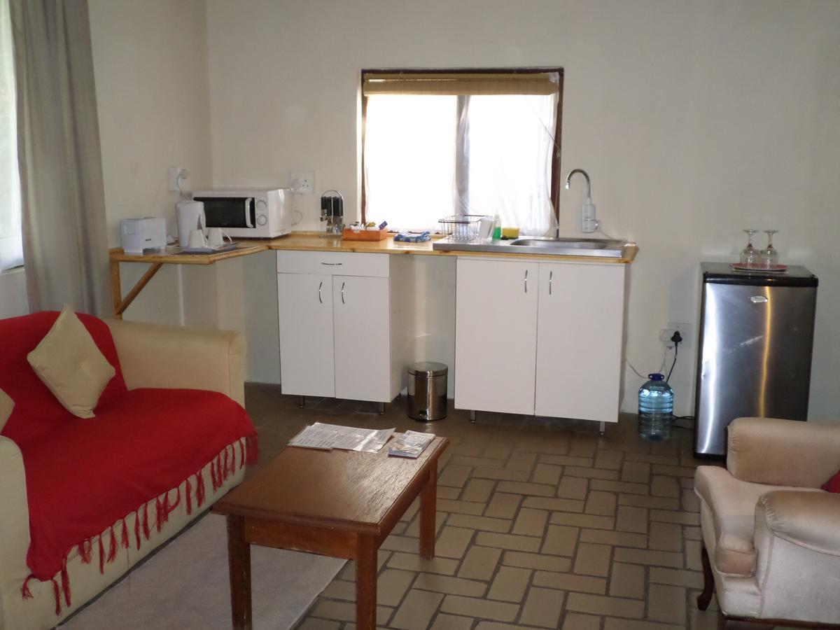 Geckos B&B And Self-Catering Coffee Bay Ngoại thất bức ảnh