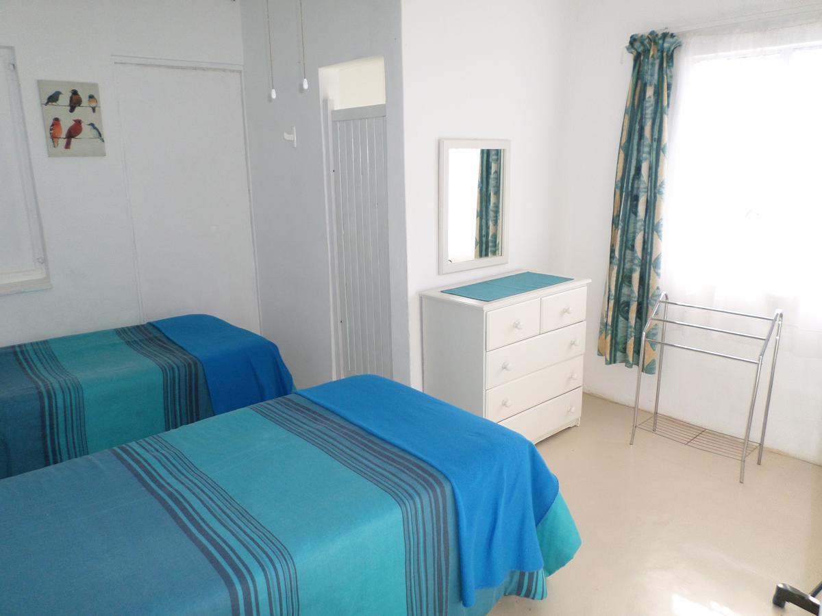 Geckos B&B And Self-Catering Coffee Bay Ngoại thất bức ảnh