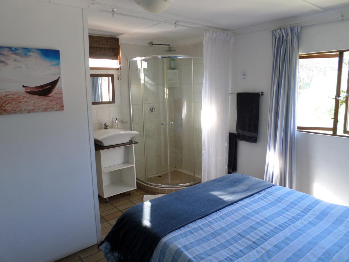 Geckos B&B And Self-Catering Coffee Bay Ngoại thất bức ảnh